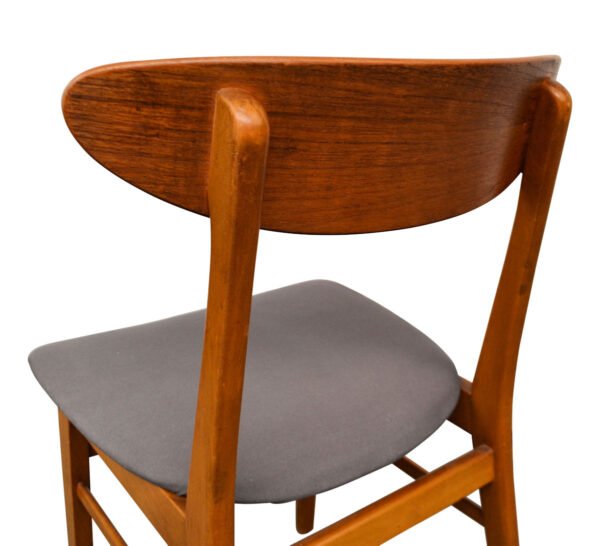 Vintage Deens design Farstrup stoelen (detail)